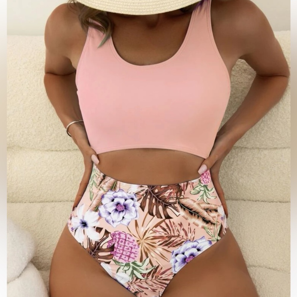 SHEIN brand new never worn women’s one piece swimsuit